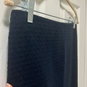 LOFT Navy Soft Jacquard Texture Pull On Stretch Pencil Skirt - S